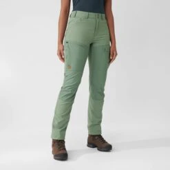 FJÄLLRÄVEN ABISKO MIDSUMMER TRS W SHORT Damen - Trekkinghose -Globetrotter Verkäufe 5637765559 k abisko midsummer trs w short fjaellraeven 24