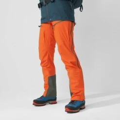 FJÄLLRÄVEN BERGTAGEN ECO-SHELL TROUSERS W Damen - Hardshellhose 14 FJÄLLRÄVEN BERGTAGEN ECO-SHELL TROUSERS W Damen - Hardshellhose -Globetrotter Verkäufe 5637864651 e bergtagen ecoshell trousers w fjaellraeven 20