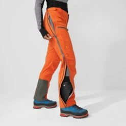 FJÄLLRÄVEN BERGTAGEN ECO-SHELL TROUSERS W Damen - Hardshellhose 16 FJÄLLRÄVEN BERGTAGEN ECO-SHELL TROUSERS W Damen - Hardshellhose -Globetrotter Verkäufe 5637864651 g bergtagen ecoshell trousers w fjaellraeven 20