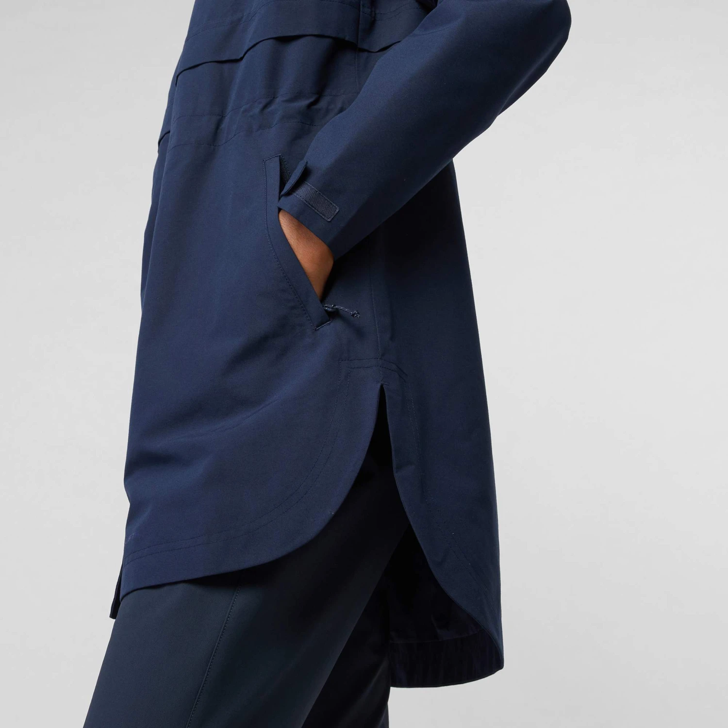 FRILUFTS SAKATA HOODED PARKA Damen - Regenjacke 18 FRILUFTS SAKATA HOODED PARKA Damen - Regenjacke – Bild 18