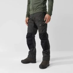 FJÄLLRÄVEN VIDDA PRO TROUSERS M SHORT Herren - Trekkinghose -Globetrotter Verkäufe 5638004263 e vidda pro trousers m short fjaellraeven 24